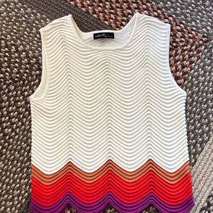 Colorful Wave Pattern sleeveless sweater